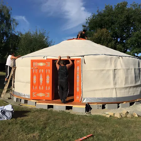 Yourte Volcans Puy De Dome Camping